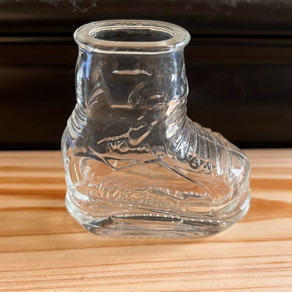 Vintage Windsor Glass Ice Skate Boot Shot Glass